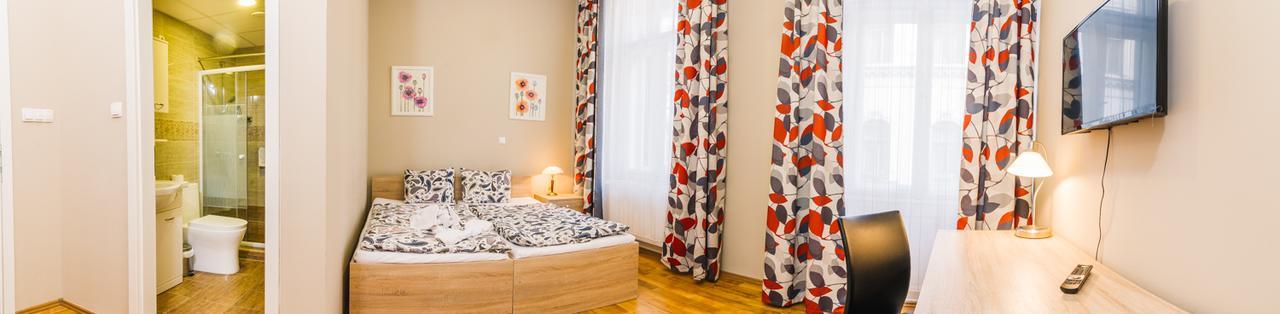Centric Lifestyle Apartments Budapest Exterior foto